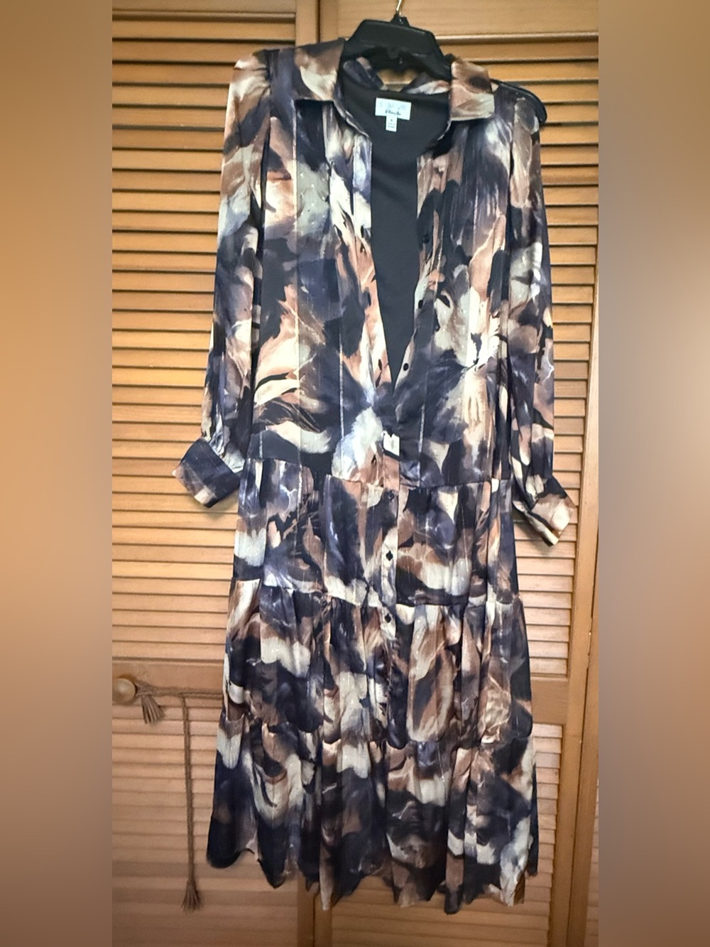 Signature by Robbie Bee Long Sleeve Button-Front Tiered Dress in Brown and Navy
